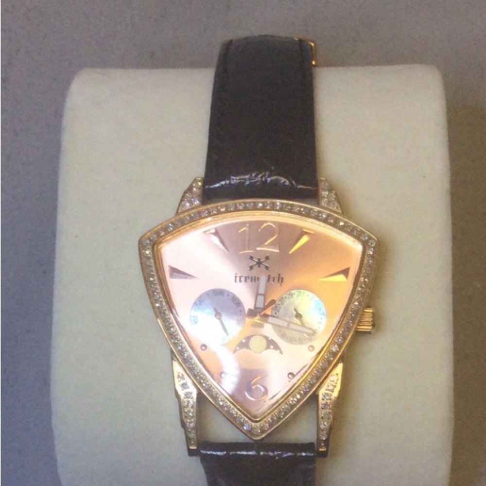 100% authentic Diamond watch